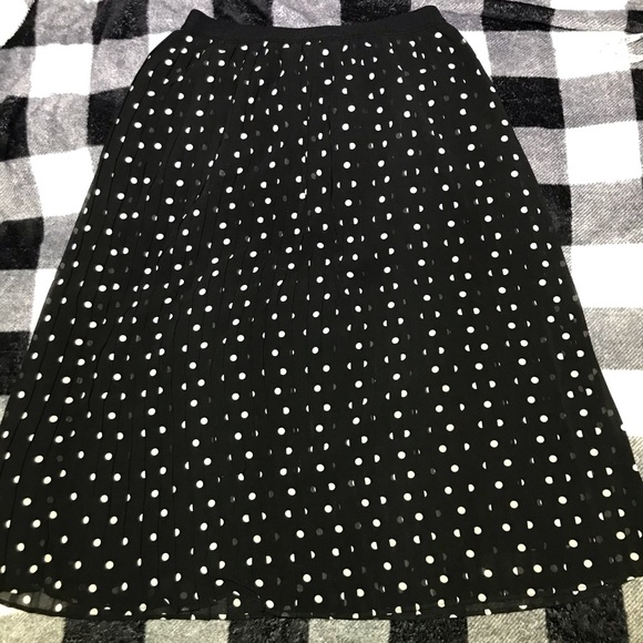 Polka Dot Elastic Waist A-Line Skirt - Picture 1 of 6